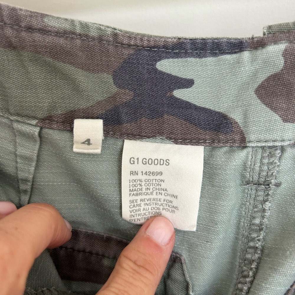 G1 Goods GI Jane Camo Skirt size 4 - Picture 3 of 6